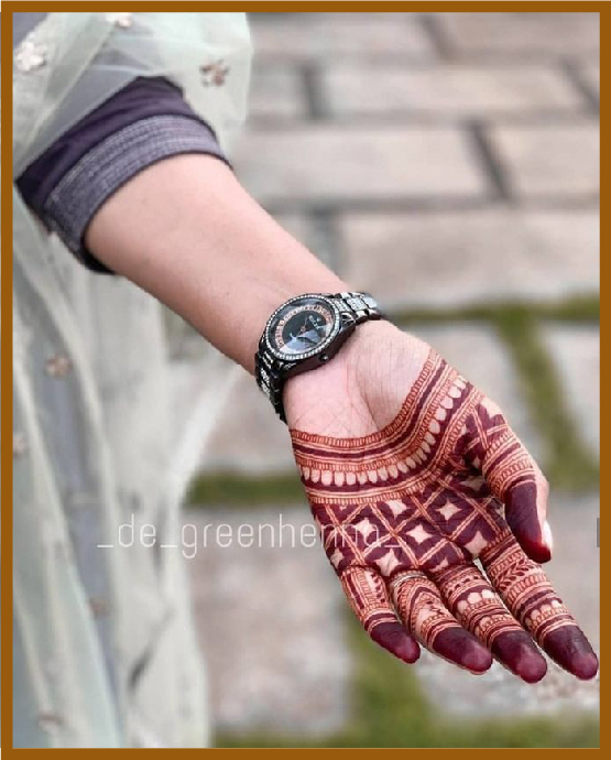 Starry Shapes In Modern Front Hand Mehndi Design